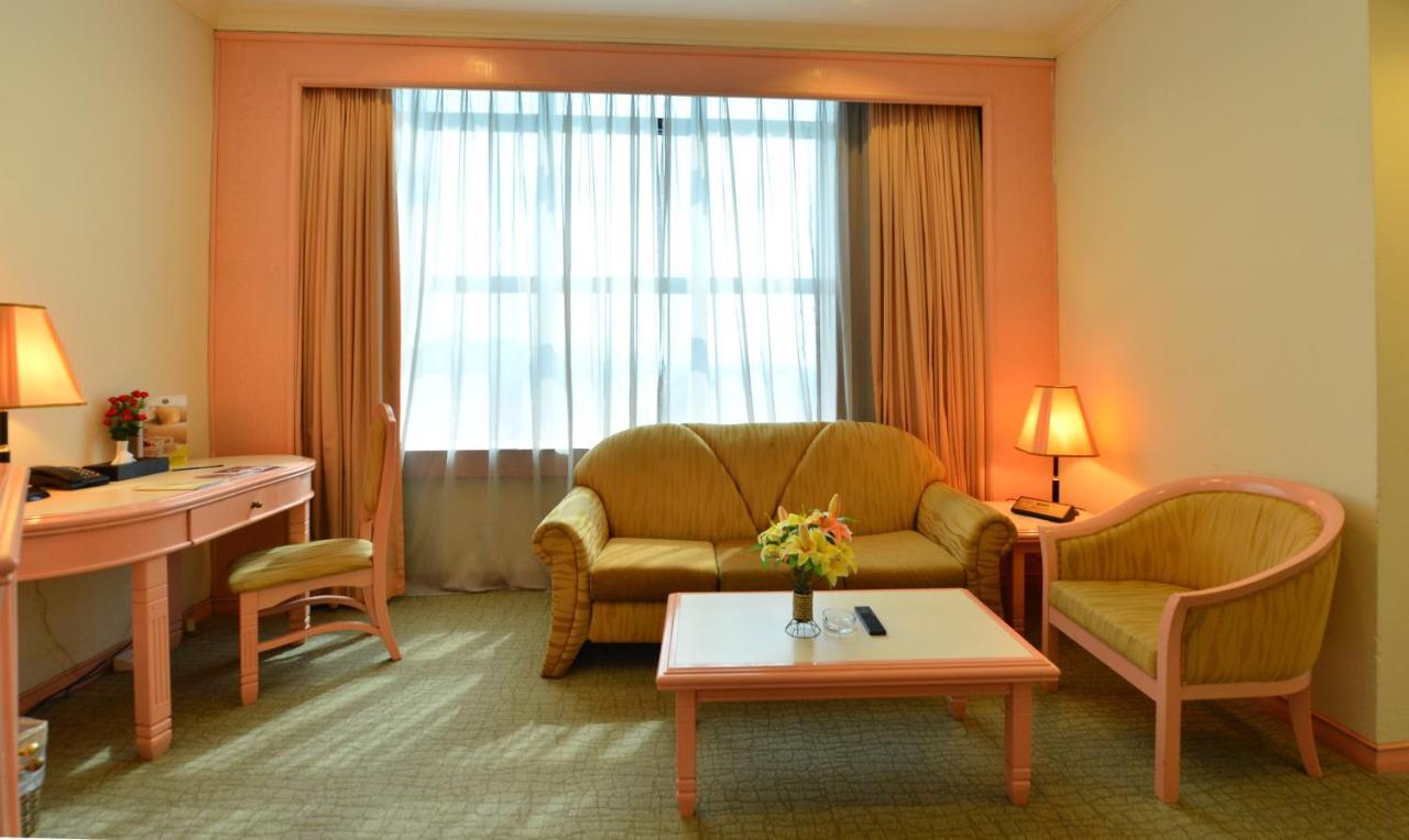 Emerald Puteri Hotel Sungai Petani Exterior photo